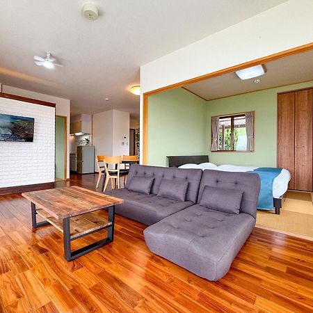 ペンションパシフィカ古宇利 Villa Kui Dış mekan fotoğraf